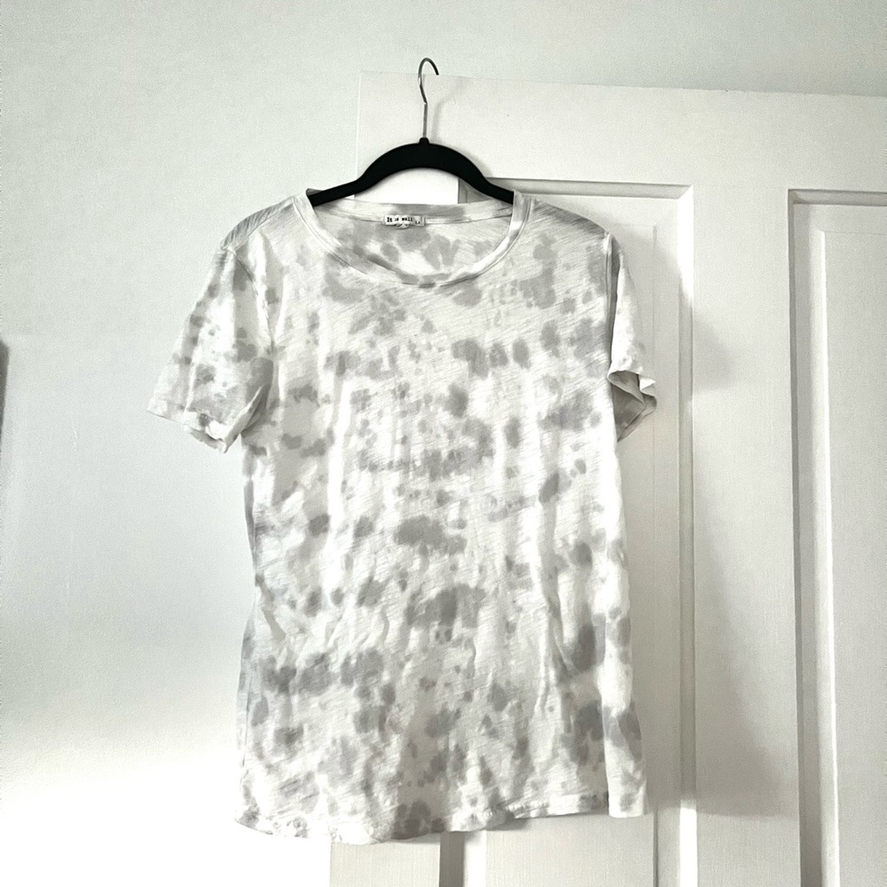 It Is Well LA Everyday Crew Tee in Cloud Grey